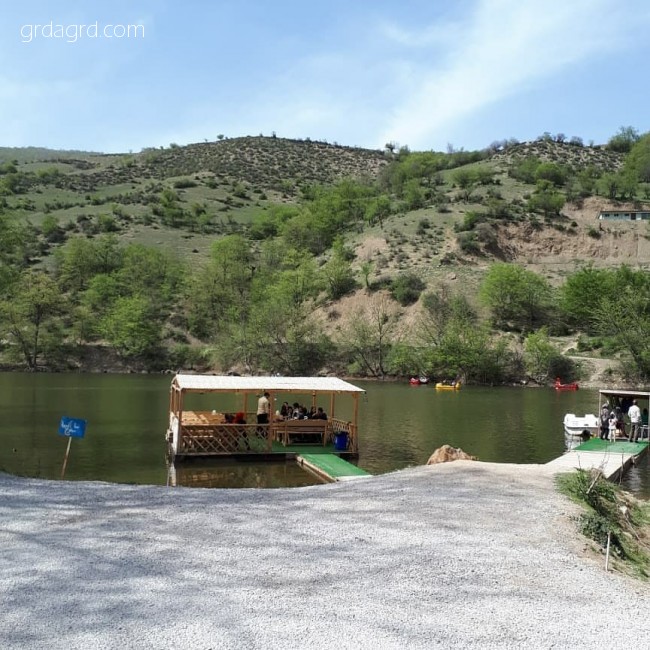 دریاچه طبیعی شورمست